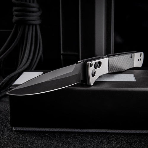Carbon Knife